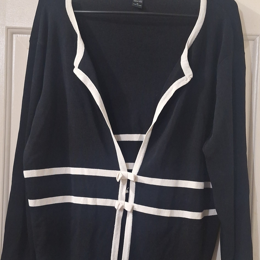 Casual Corner Black and White Cardigan
